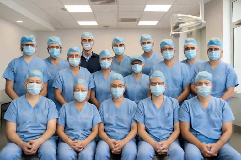Himplant® Global Surgeon Training Course: 18 Surgeons From Five Countries